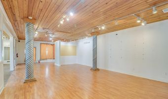 126 Main St, Bay St. Louis, MS 39520