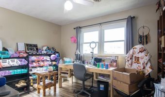 19201 Moulin St, Abingdon, VA 24210