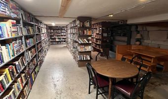 1020 16th St, Bedford, IN 47421