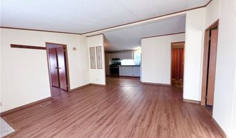 60 Flamingo Ave, Amherst, OH 44001