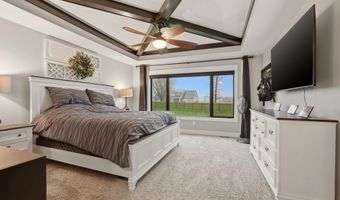 5587 Deer Hollow Rd, Auburn, IN 46706