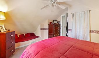 583 Riverside Ave, Adrian, MI 49221