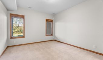 2535 Superior Ln NW, Rochester, MN 55901