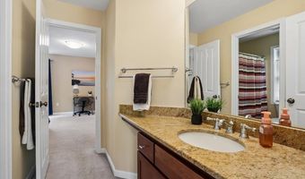 22 Elizabeth Way, Bedford, NH 03110