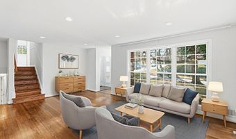 7821 CAYUGA Ave, Bethesda, MD 20817