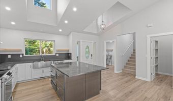 10050 E DUCE Rd, Athol, ID 83801