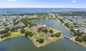414 Macadamia Dr, Barefoot Bay, FL 32976
