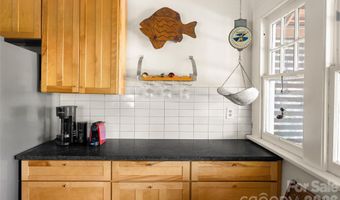 1900 Thomas Ave, Charlotte, NC 28205