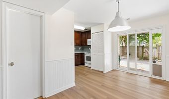 8 GEORGETOWN Ct 1-8, Annapolis, MD 21403