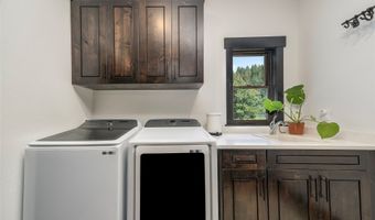 344 Chapman Ln, Bigfork, MT 59911
