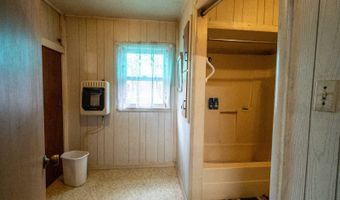 1117 State St, Altoona, KS 66710