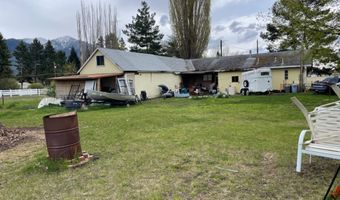 305 Badrock Dr, Columbia Falls, MT 59912