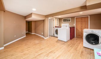 1810 Ashland Ave, Columbus, OH 43212