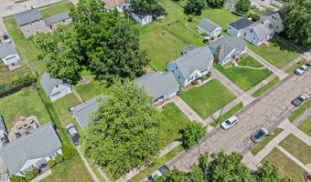 1029 W College Rd, Alliance, OH 44601