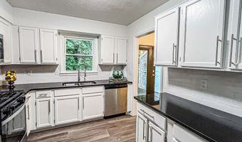3150 Stratford Grn, Avondale Estates, GA 30002