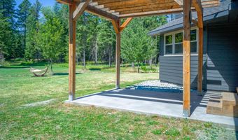 10570 E FAR CRY Rd, Athol, ID 83801