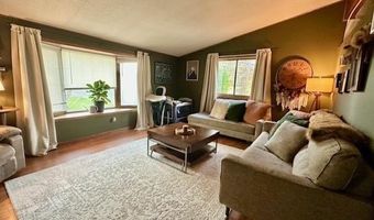 204 S 5th St E, Aurora, MN 55705