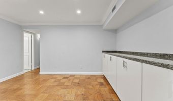 7541 SPRING LAKE Dr B-1, Bethesda, MD 20817