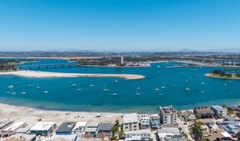 2820 BAYSIDE Walk 6, San Diego, CA 92109