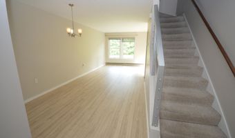 238 Husson Ave, Bangor, ME 04401