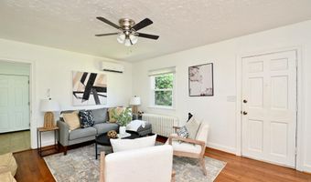 8422 RADFORD Ave, Alexandria, VA 22309