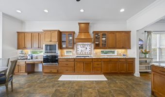 1005 Renfroe Lk, Auburn, GA 30011