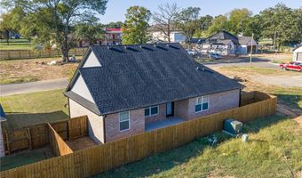 1114 Hunter Dr, Barling, AR 72923