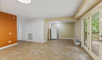 1040 Rustic Hills Dr, Ashland City, TN 37015