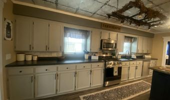 4 Trueworthy Ave, Augusta, ME 04330