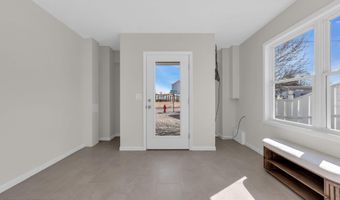 42 Carlyle Dr, Bayville, NJ 08721
