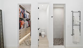 5435 SILVER SUN Dr, Apollo Beach, FL 33572