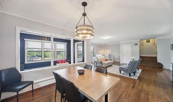 731 56th St, Des Moines, IA 50312