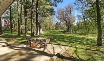 22665 W DEPOT St, Antioch, IL 60002