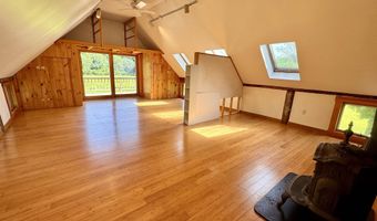 19 Hartley Rd, Barre, VT 05641