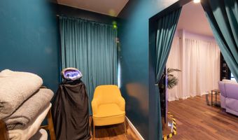 711 E Valley Rd 202A, Basalt, CO 81621