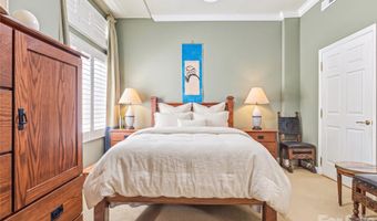 30 Dover St, Asheville, NC 28804