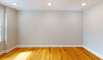 45 Spring St 12A, Boston, MA 02132