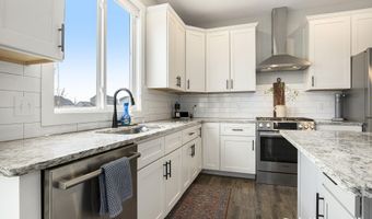 7456 Shorewood St, Allendale, MI 49401