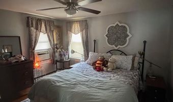 23 Rock St, Bristol, RI 02809