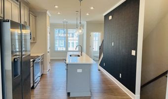 2638 Creekside, Atlanta, GA 30318
