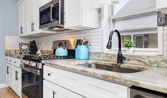 229 Roger Williams Ave, East Providence, RI 02916