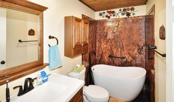 23 Summerfield Dr, Arcanum, OH 45304