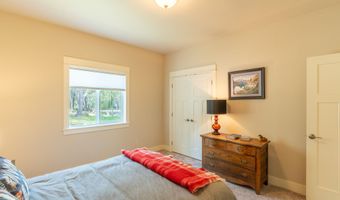 13831 Great Bear Loop, Bigfork, MT 59911