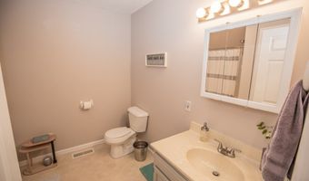 114 Greystone Dr, Beaver, WV 25813