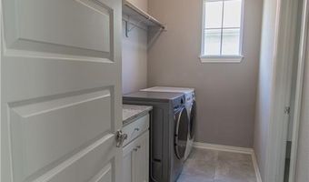 4200 SW Hollyhock St, Bentonville, AR 72713