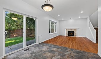 3022 NE Quiet Canyon Dr, Bend, OR 97701