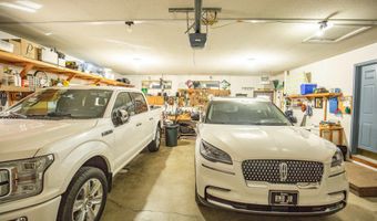 122 Parkside Dr, Algona, IA 50511