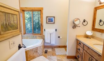 1558 TRAIL RIDGE Rd, Alpine, WY 83128