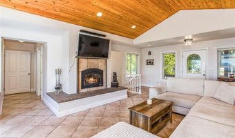 6377 Sugar Pines Cir, Angelus Oaks, CA 92305