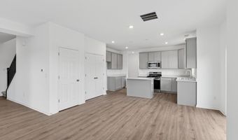 4050 Dutton Dr, Bargersville, IN 46106